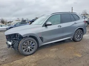 BMW X5 3.0L 6 2025