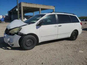 Toyota Sienna 3.3L 6 2004