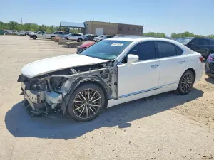 Lexus LS 4.6L 8 2013