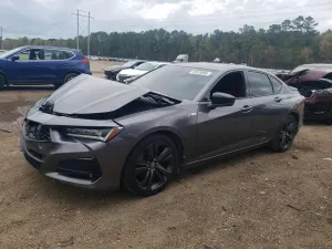 Acura TLX 2.0L 4 2021