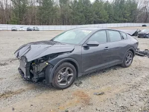 Kia K4 2.0L 4 2025