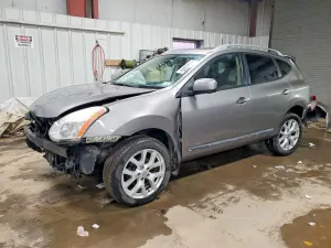 Nissan Rogue 2.5L 4 2012