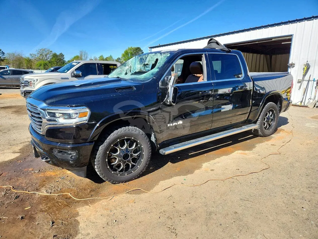 RAM 1500 5.7L 8 2023