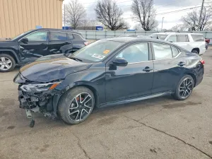 Nissan Sentra 2.0L 4 2025