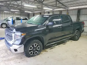 Toyota Tundra 5.7L 8 2020