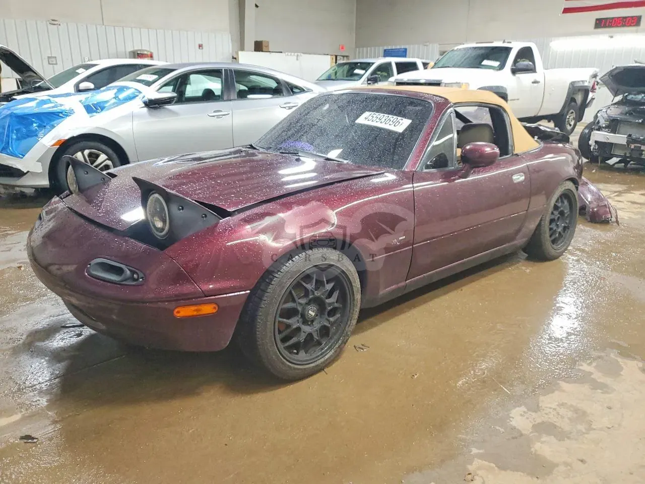 Mazda MX-5 (Miata) 1.8L 4 1995