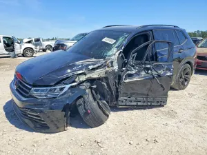 Volkswagen Tiguan 2.0L 4 2024