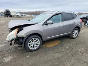 Nissan Rogue 2.5L 4 2012