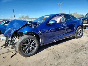 Tesla Model S 2022
