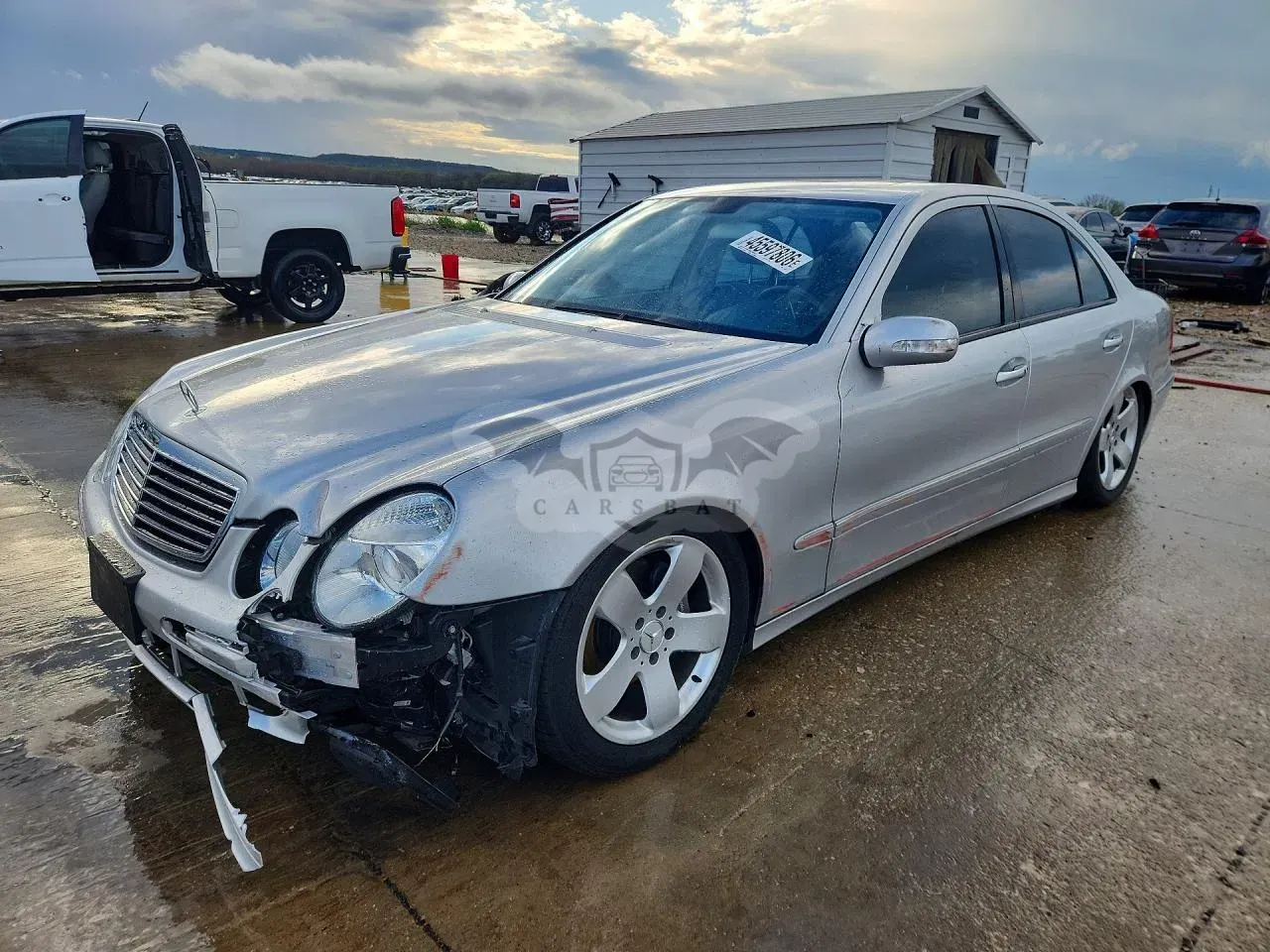 Mercedes-Benz E 5.0L 8 2005
