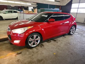 Hyundai Veloster 1.6L 4 2013