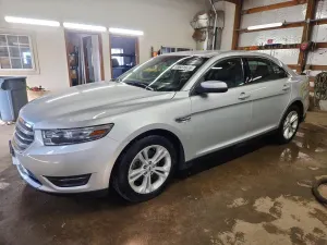 Ford Taurus 3.5L 6 2014