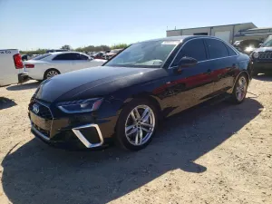Audi A4 2.0L 4 2023