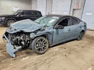 Nissan Sentra 2.0L 4 2025