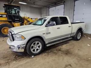 RAM 1500 5.7L 8 2017