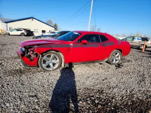 Dodge Challenger 5.7L 8 2013