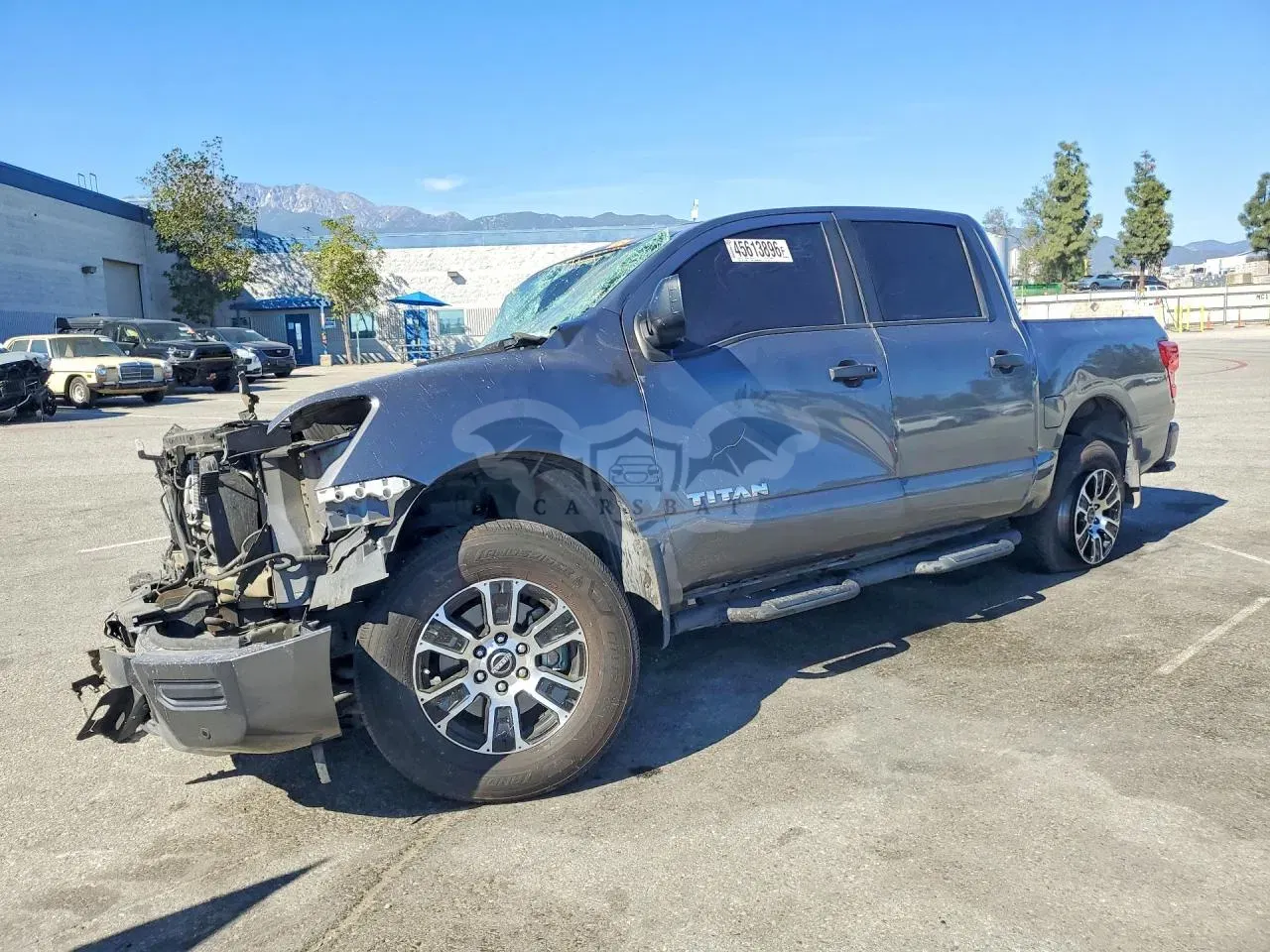 Nissan Titan 5.6L 8 2023