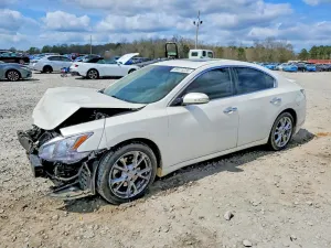 Nissan Maxima 3.5L 6 2012