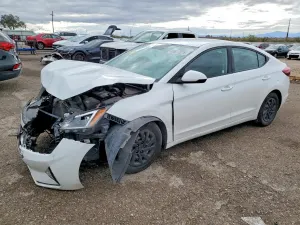 Hyundai Elantra 2.0L 4 2019