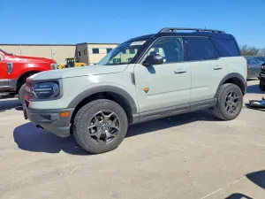 Ford Bronco 2.0L 4 2021
