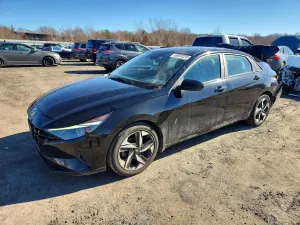 Hyundai Elantra 2.0L 4 2023