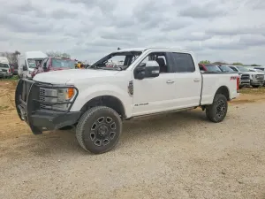 Ford F-250 6.7L 8 2019