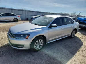 Volkswagen Passat 1.8L 4 2015
