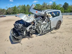 Nissan Armada 5.6L 8 2018