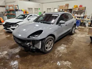 Porsche Macan 3.0L 6 2021