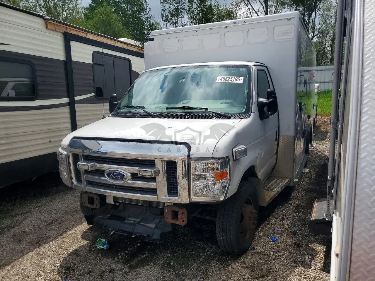 Ford E-450 6.8L 10 2016