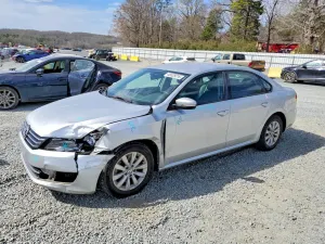 Volkswagen Passat 1.8L 4 2014