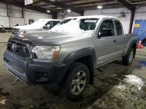 Toyota Tacoma 2.7L 4 2014