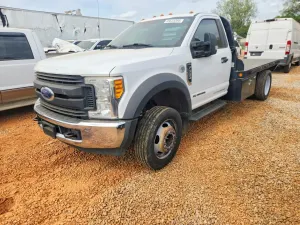 Ford F550 6.7L 8 2017