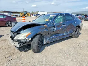 Infiniti M37 3.7L 6 2012