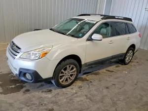 Subaru Outback 3.6L 6 2013
