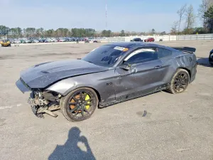 Ford Mustang 5.0L 8 2021