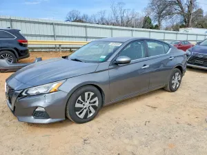 Nissan Altima 2.5L 4 2020