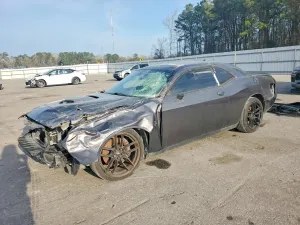 Dodge Challenger 6.4L 8 2017
