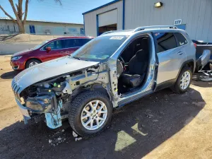 Jeep Cherokee 2.4L 4 2016