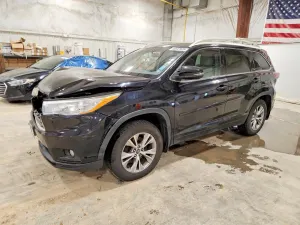 Toyota Highlander 3.5L 6 2016
