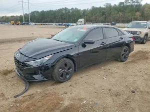 Hyundai Elantra 2.0L 4 2021