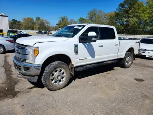 Ford F-250 6.7L 8 2017