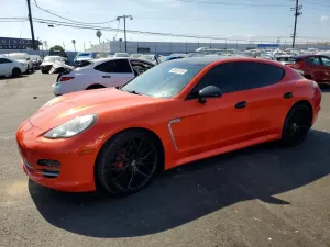 Porsche Panamera 3.6L 6 2013