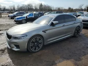BMW M5 4.4L 8 2020