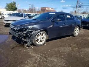 Nissan Maxima 3.5L 6 2013