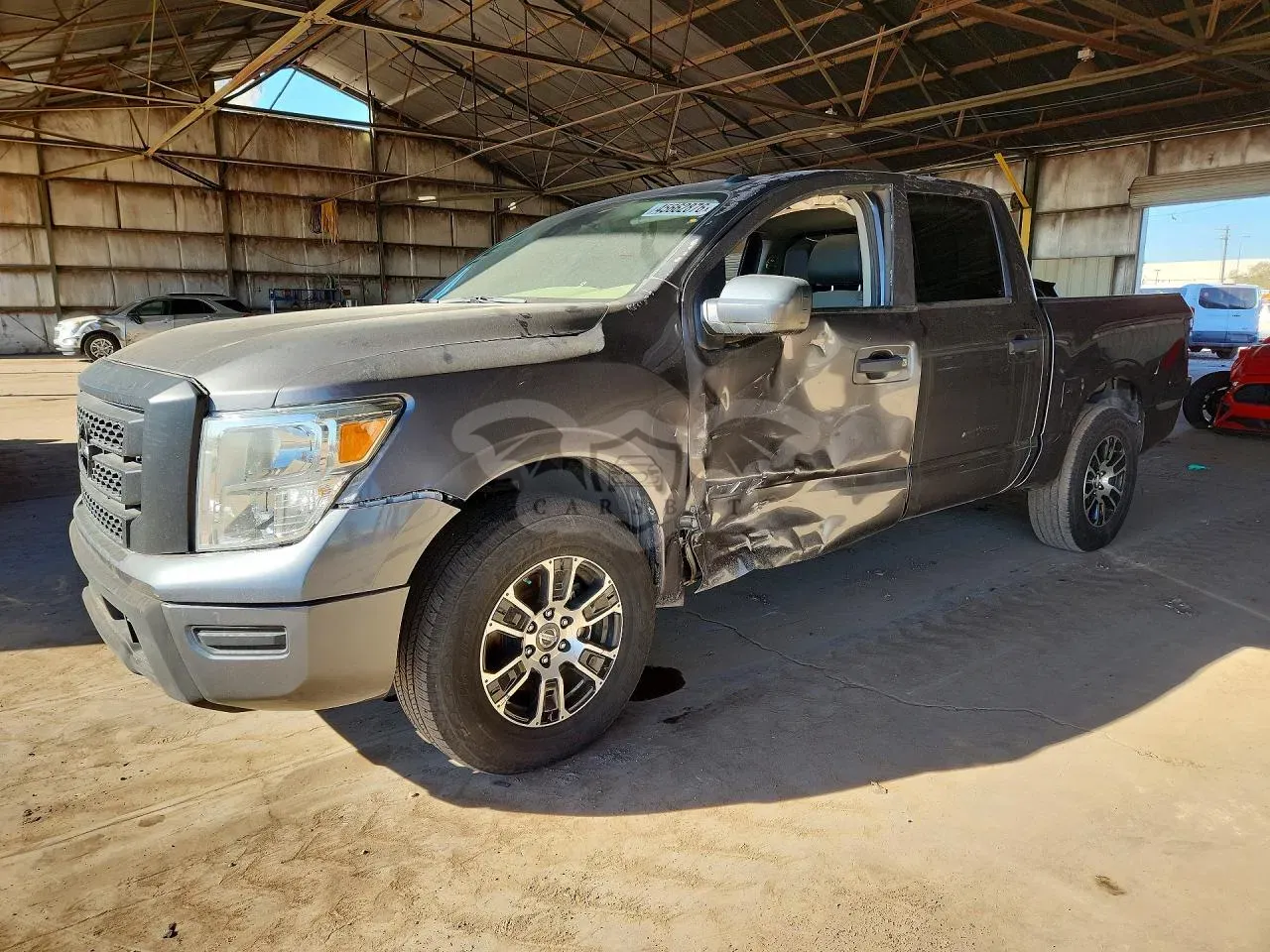 Nissan Titan 5.6L 8 2021