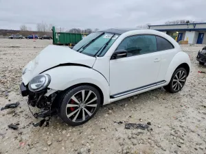 Volkswagen Beetle 2.0L 4 2013