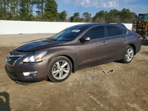 Nissan Altima 2.5L 4 2015