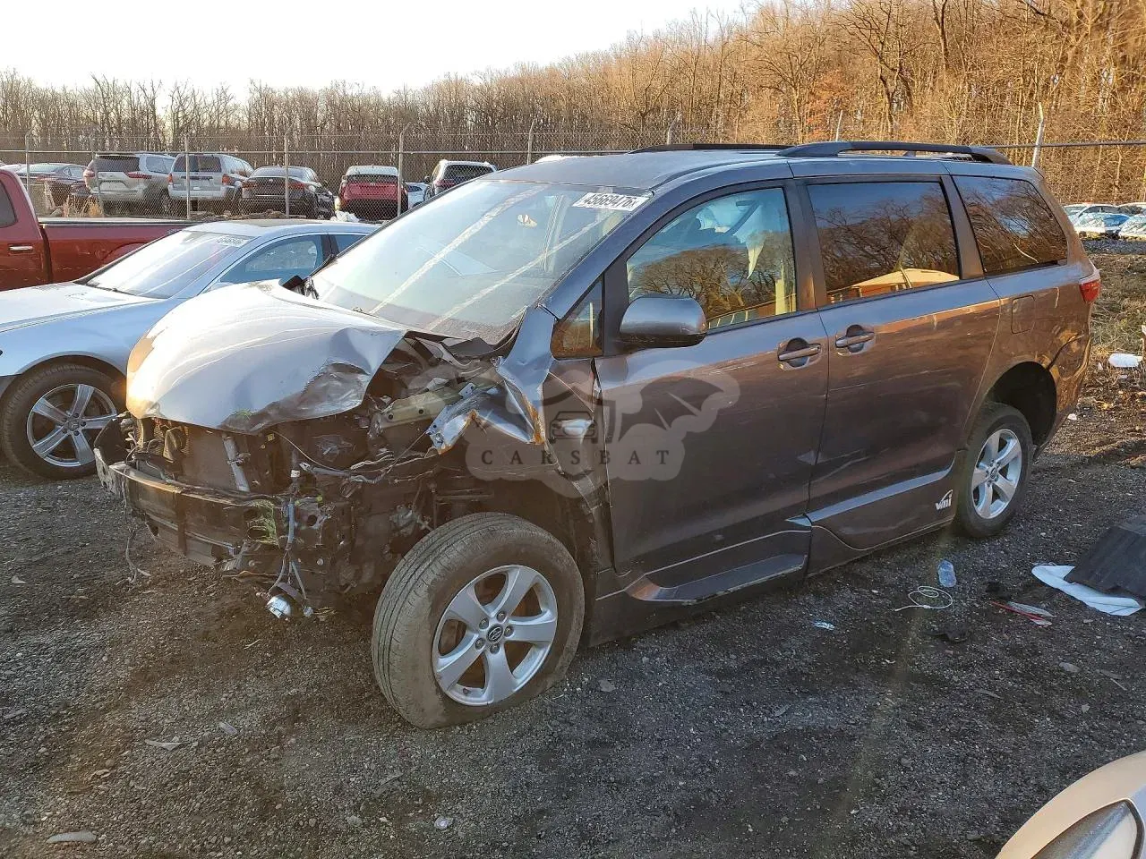 Toyota Sienna 3.5L 6 2019