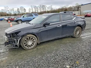 Nissan Altima 2.5L 4 2021